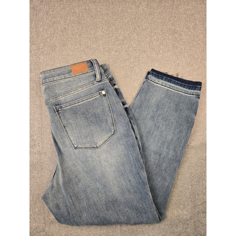 Judy Blue Boyfriend Fit High Waist ThermaDenim Jeans Size 13/31 Released Hem NWT